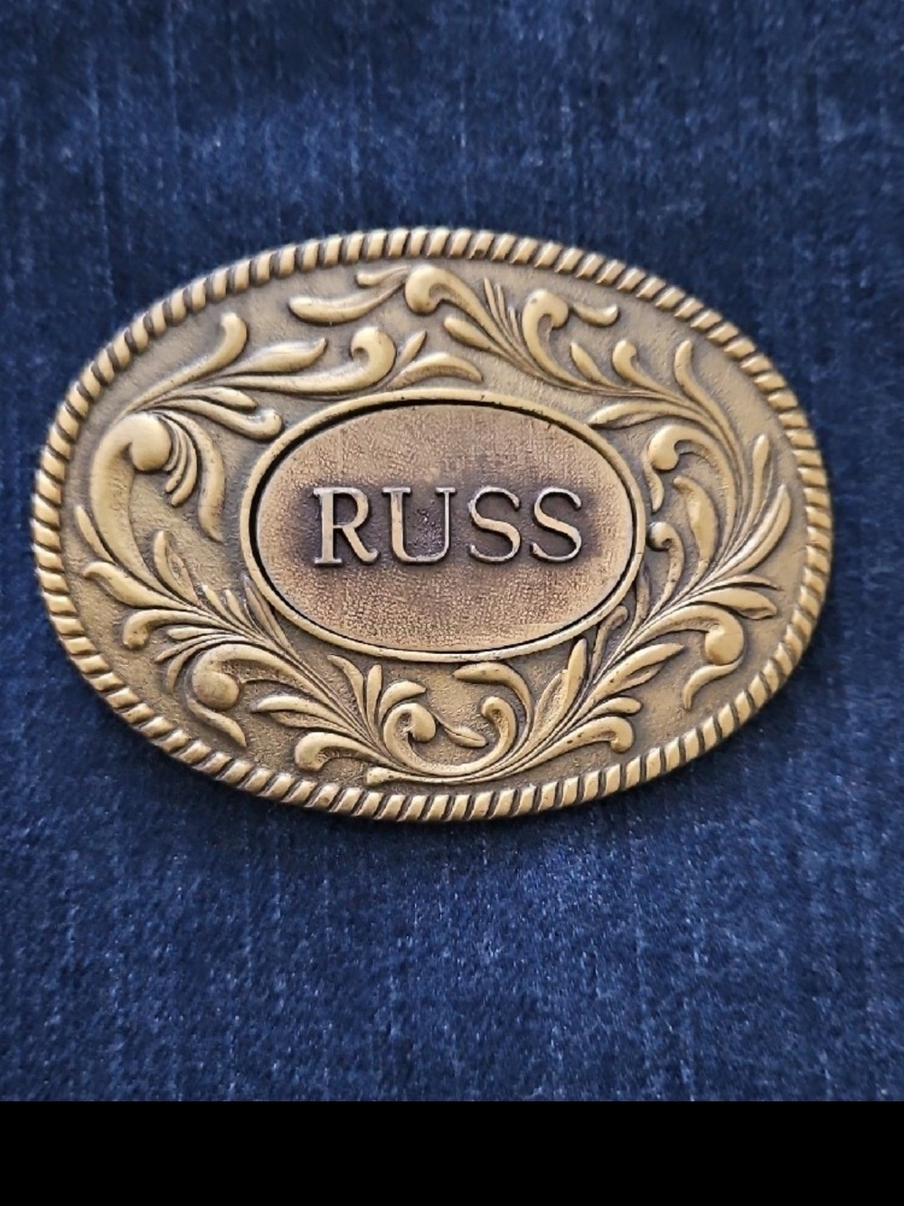 "RUSS" Decorative Large Oval Belt Buckle in Antique Brass Tone 1977 Vintage